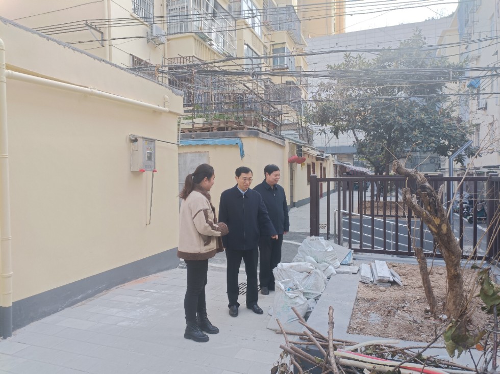 1130赵德志前往洪山社区报到03.jpg
