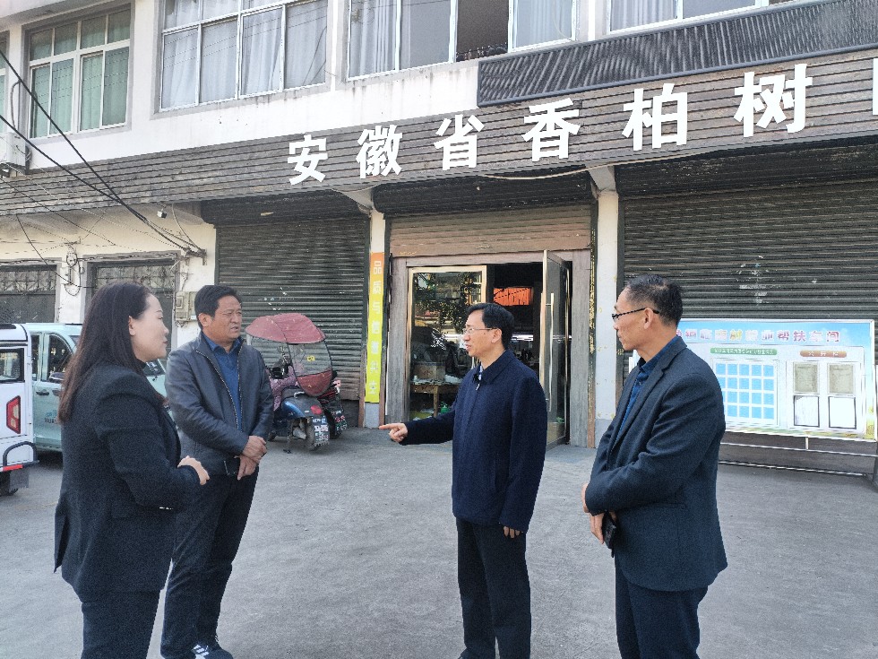 1117赵德志赴临涣镇走访代表01.jpg