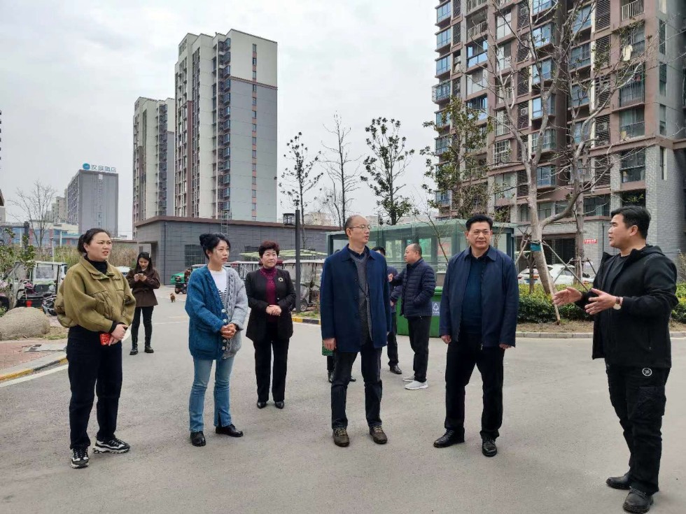 周世明主任带队赴濉溪调研物业管理2.jpeg