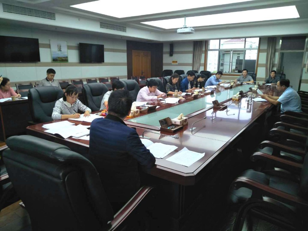 市人大常委会机关制定并实施秘书学习制度 .jpg
