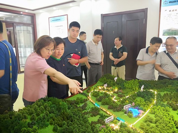 党史教育日2.jpg