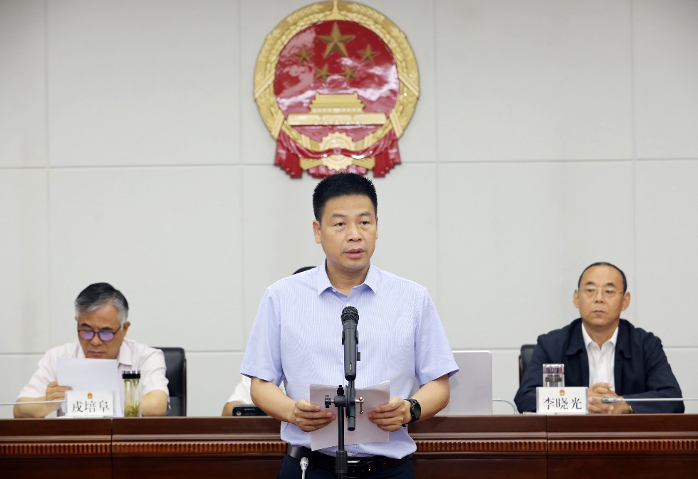 市十六届人大常委会-岳建文 摄 (4)_副本.jpg