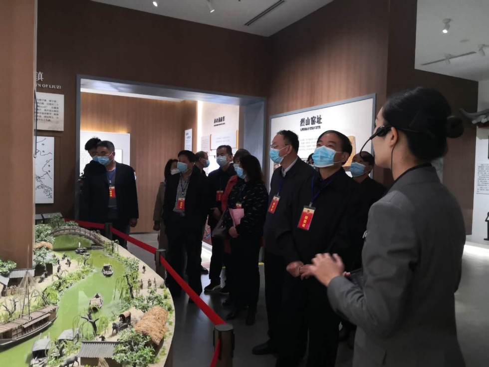 市档案馆10.20.jpg