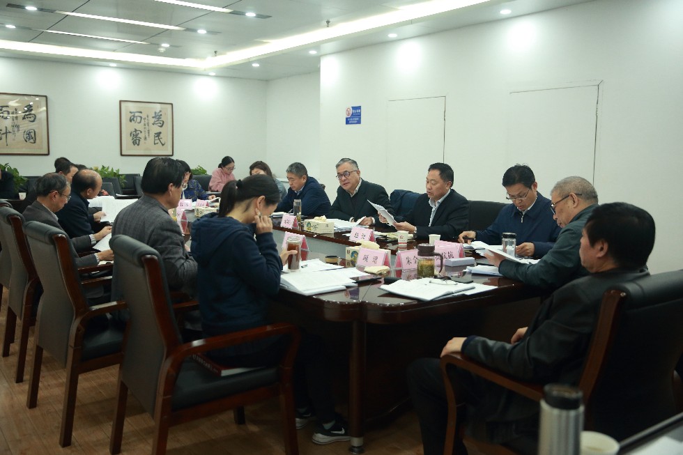 戎主任调研3.jpg